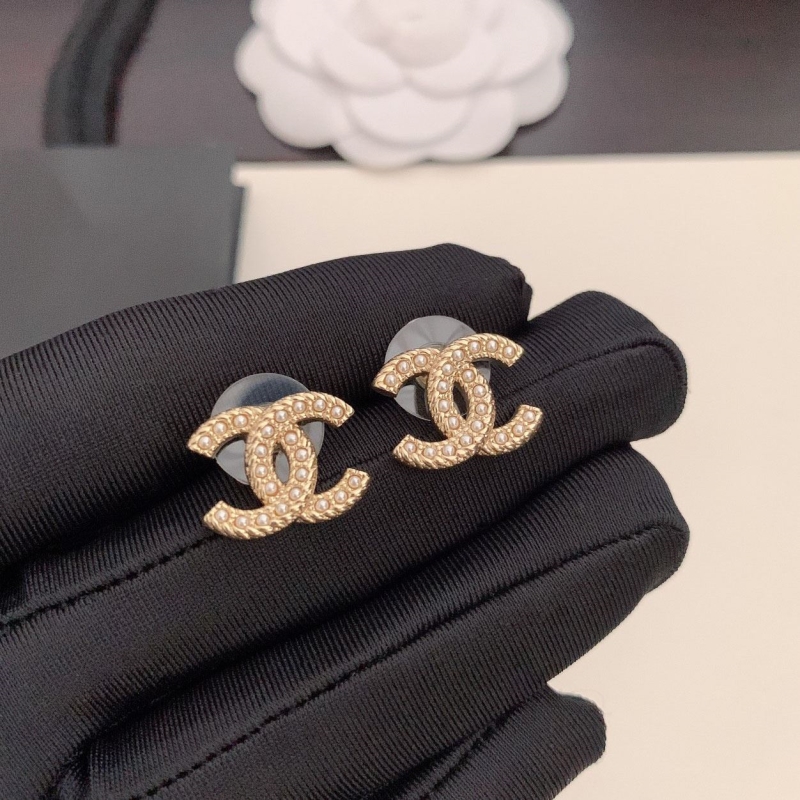 Ch**el earrings